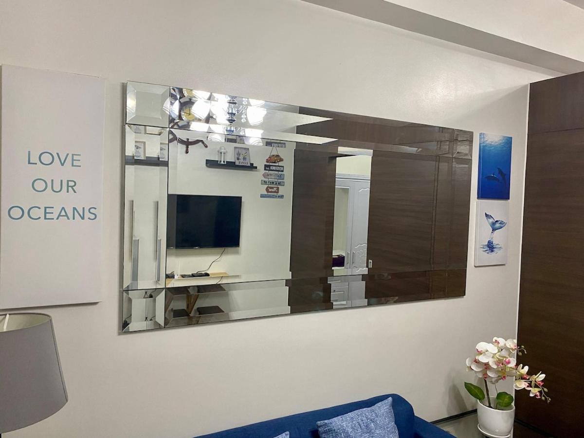 Apartment Cruise Ship Escape Makati 300 Mbps Gym Swim Park 2271 Manila